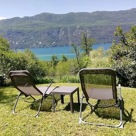 Meuble Avec Jardin Au Bord Du Bourget Apartment