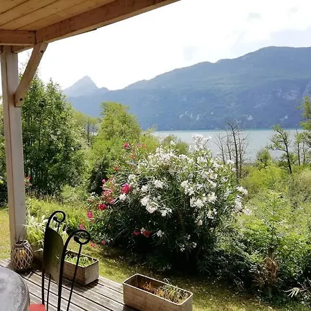 Apartment Meuble Avec Jardin Au Bord Du Bourget Brison-Saint-Innocent
